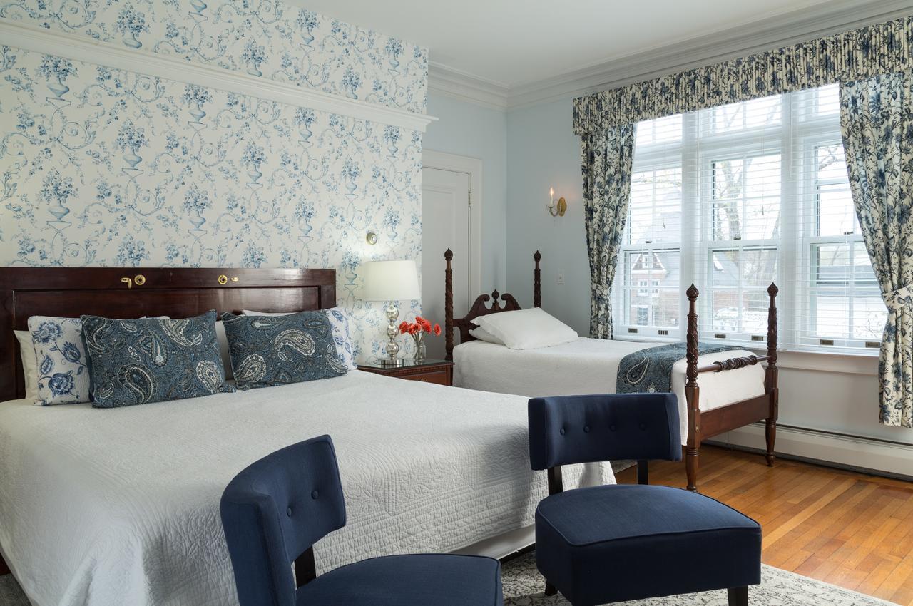 Four Chimneys Inn Бенингтън Екстериор снимка